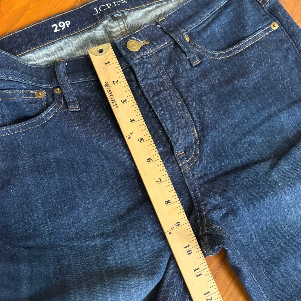 JCrew Women’s 9” Demo Boot Cut‎ Denim Jeans Frayed Hem size 29P